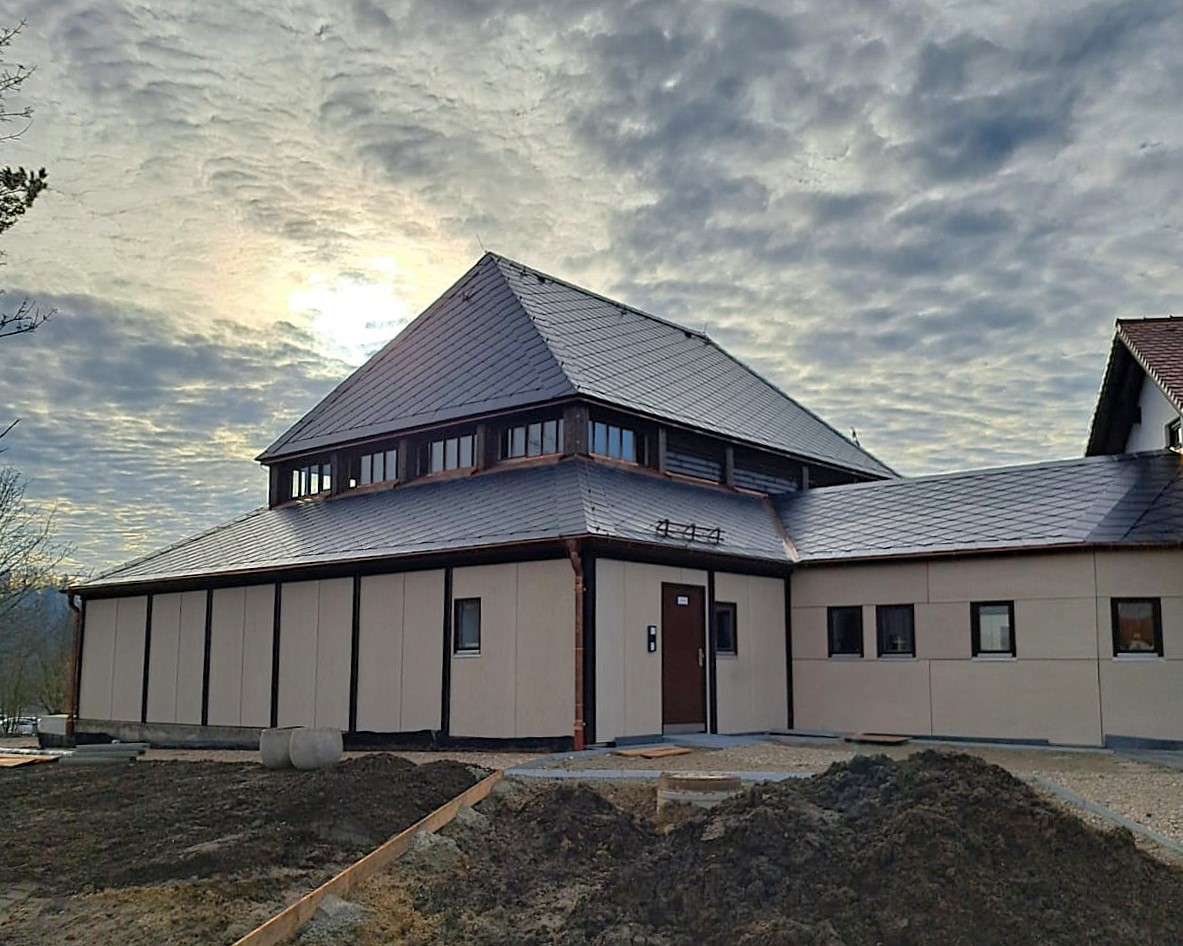 Evangelische Friedenskirche Neufahrn